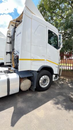 2022 VOLVO FH (5) 440 6X4 SLEEP A/T T/T C/C