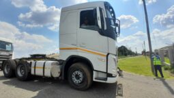 2021 Volvo FH440