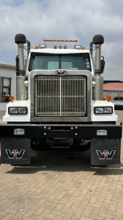 
										2004 Western Star full									