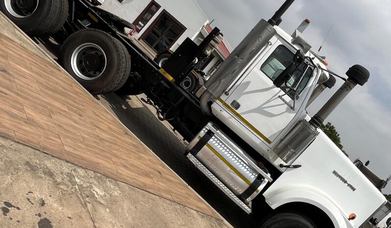 
								2004 Western Star full									