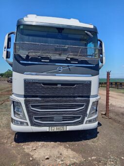 2019 VOLVO FH (4) 440 6X4 SLEEP T/T C/C