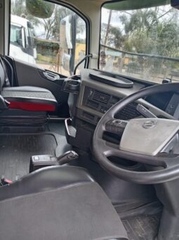 
										2019 VOLVO FH (4) 440 6X4 SLEEP T/T C/C full									