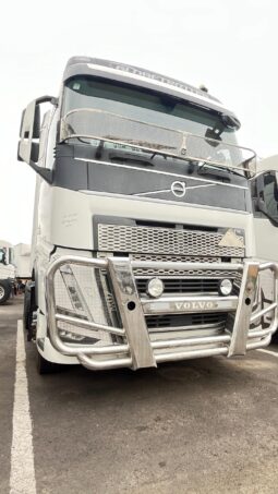 2021 VOLVO FH (5) 520 6X4 SLEEP A/T T/T C/C
